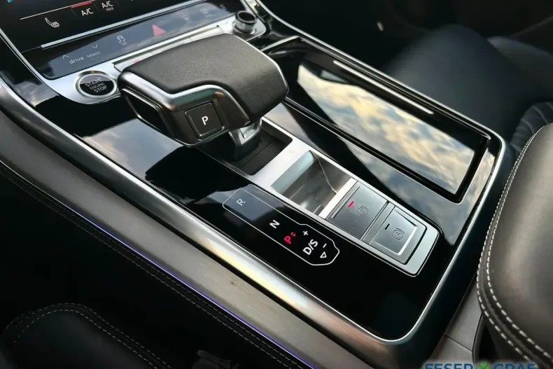 Audi Q8 din 2024 cu 20.607 km - oferta AUD193542 - foto 15