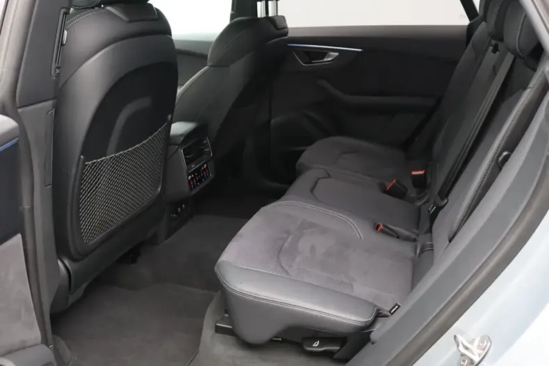 Audi Q8 din 2025 cu 15.500 km - oferta AUD193543 - foto 13