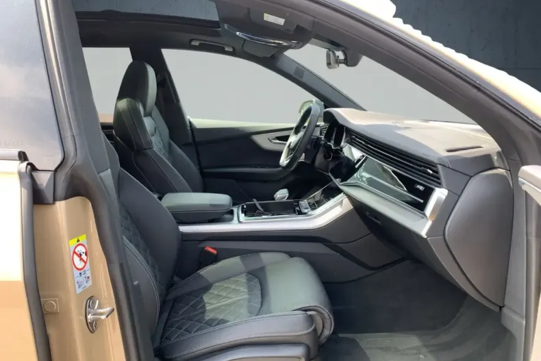 Audi Q8 din 2024 cu 14.597 km - oferta AUD193546 - foto 15