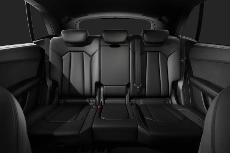 Audi Q8 din 2024 cu 42.176 km - oferta AUD193548 - foto 10