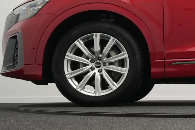 Audi Q8 din 2025 cu 18.783 km - oferta AUD193549 - foto 32