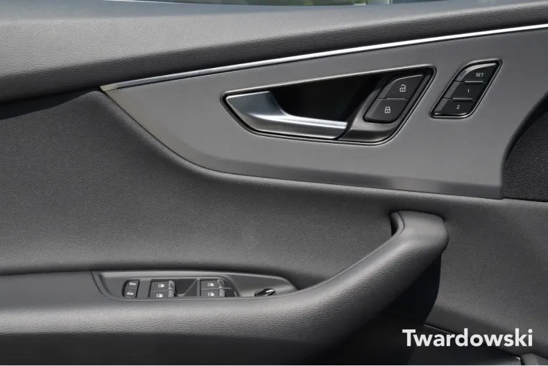 Audi Q8 din 2025 cu 21.578 km - oferta AUD193551 - foto 10