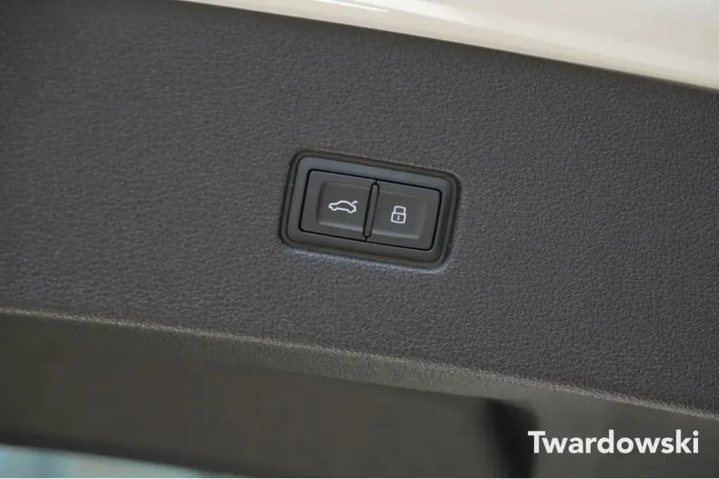 Audi Q8 din 2025 cu 21.578 km - oferta AUD193551 - foto 18