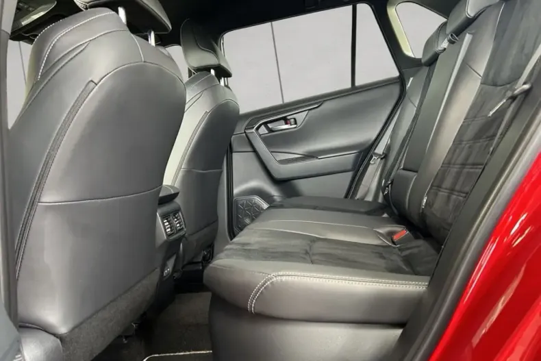 Toyota RAV4 din 2024 cu 14.000 km - oferta TOY193560 - foto 14