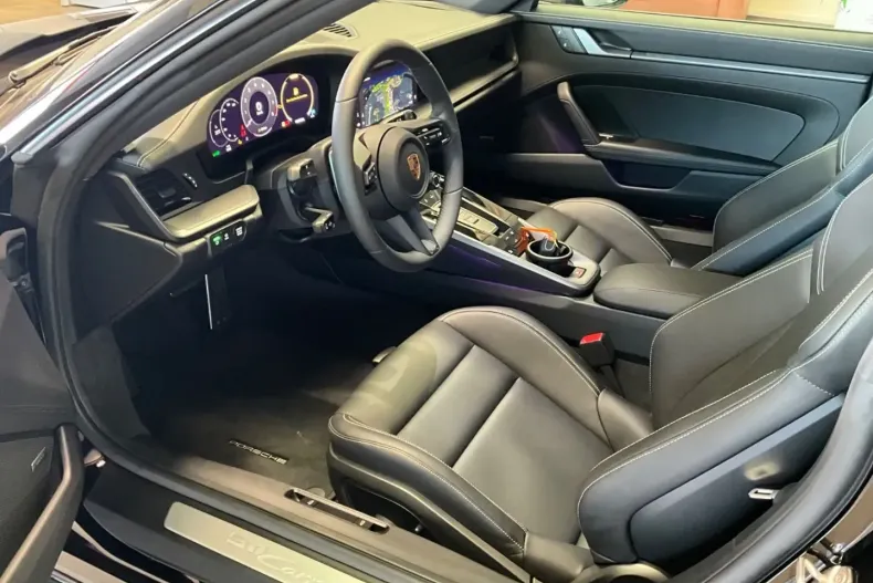 Porsche 992 din 2025 cu 2.850 km - oferta POR193570 - foto 7