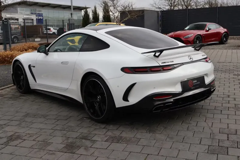 Mercedes-Benz AMG GT (Clasa GT) din 2025 cu 4.500 km - oferta MER193583 - foto 8