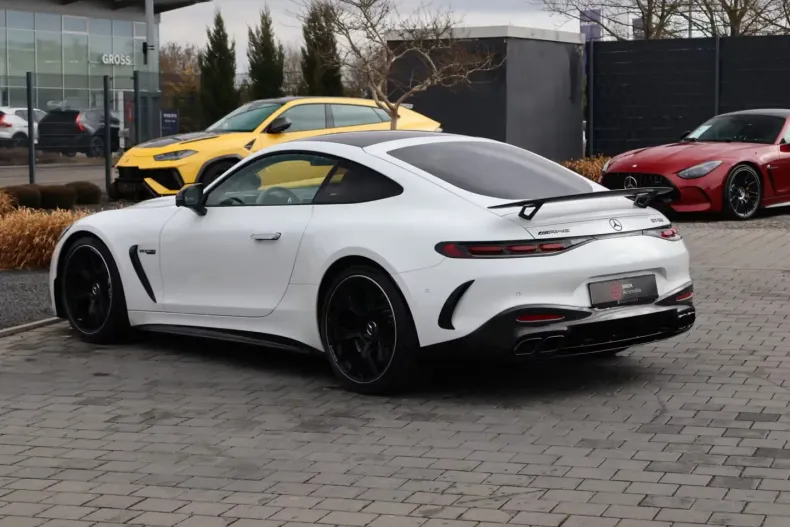 Mercedes-Benz AMG GT (Clasa GT) din 2025 cu 4.500 km - oferta MER193583 - foto 9