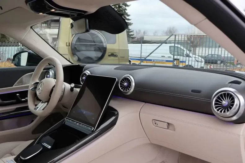 Mercedes-Benz AMG GT (Clasa GT) din 2025 cu 4.500 km - oferta MER193583 - foto 17