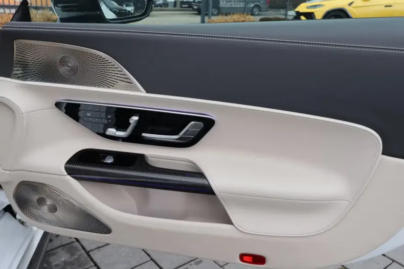 Mercedes-Benz AMG GT (Clasa GT) din 2025 cu 4.500 km - oferta MER193583 - foto 26