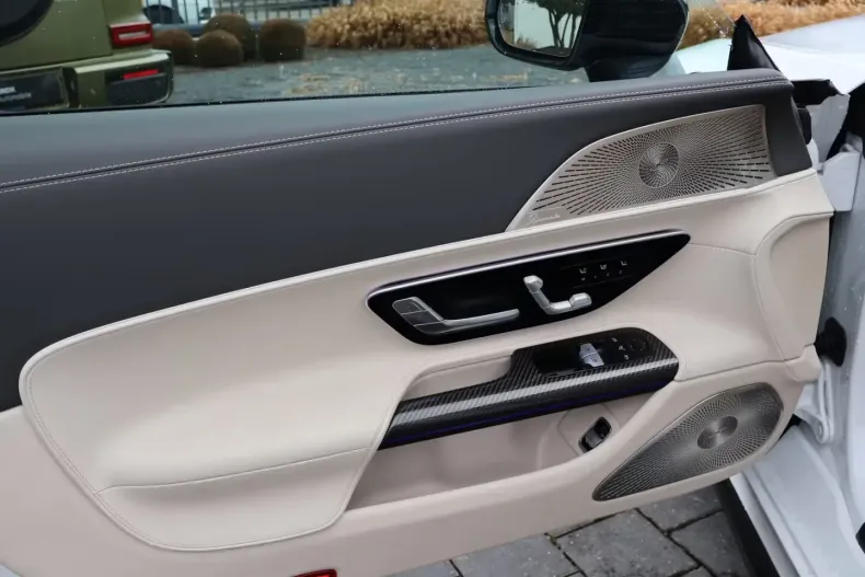 Mercedes-Benz AMG GT (Clasa GT) din 2025 cu 4.500 km - oferta MER193583 - foto 28