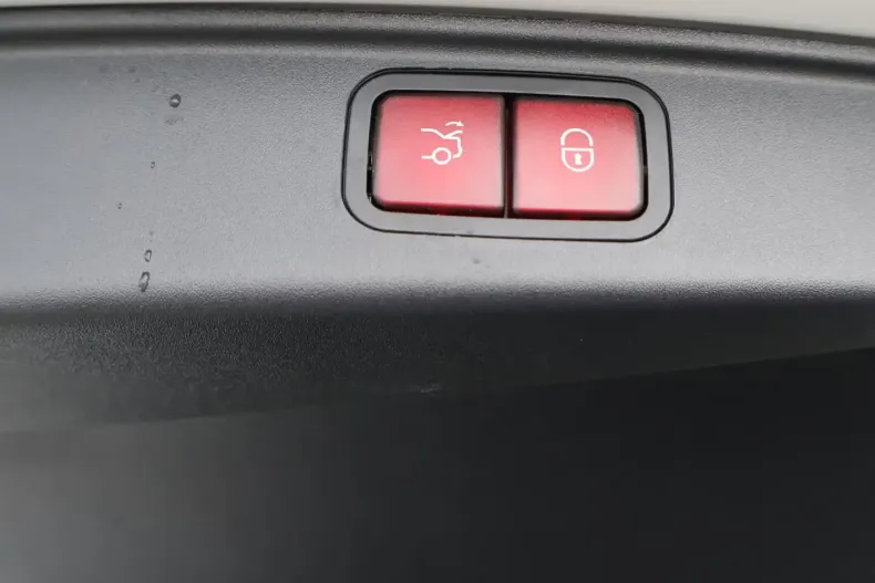 Mercedes-Benz AMG GT (Clasa GT) din 2025 cu 4.500 km - oferta MER193583 - foto 32