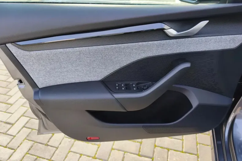 Skoda Octavia din 2026 cu 6 km - oferta SKO193584 - foto 14