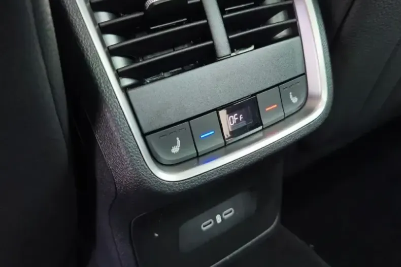 Skoda Octavia din 2026 cu 6 km - oferta SKO193584 - foto 27