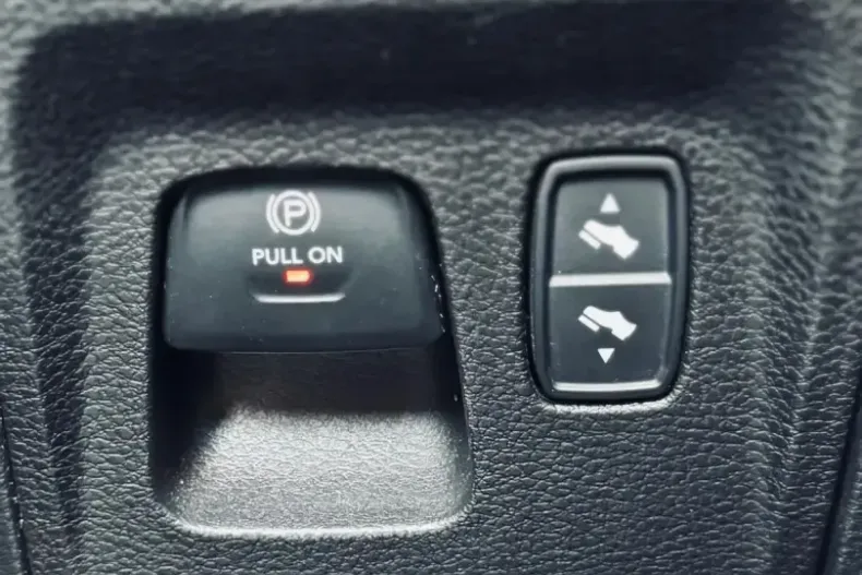 Dodge RAM din 2022 cu 99.000 km - oferta DOD193586 - foto 27