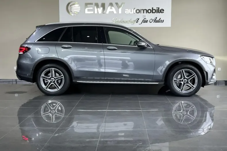 Mercedes-Benz GLC 200 (Clasa GLC) din 2022 cu 23.000 km - oferta MER193589 - foto 2