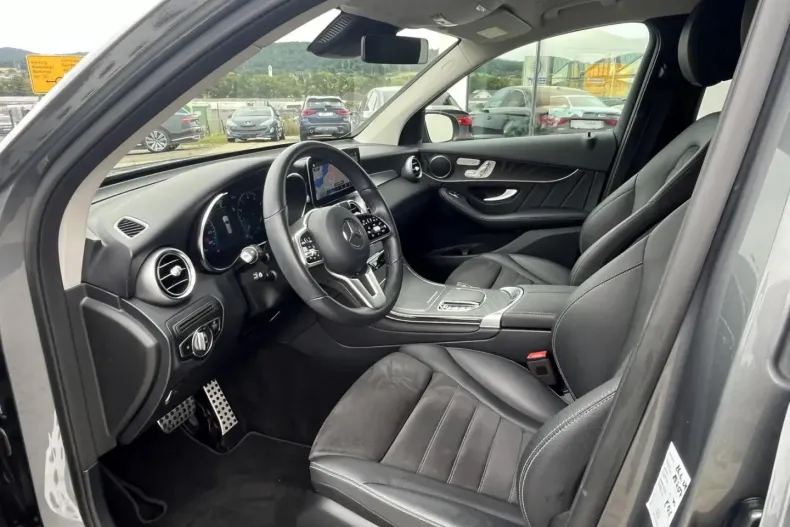 Mercedes-Benz GLC 200 (Clasa GLC) din 2022 cu 23.000 km - oferta MER193589 - foto 10