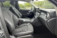 Mercedes-Benz GLC 200 (Clasa GLC) din 2022 cu 23.000 km - oferta MER193589 - foto 13