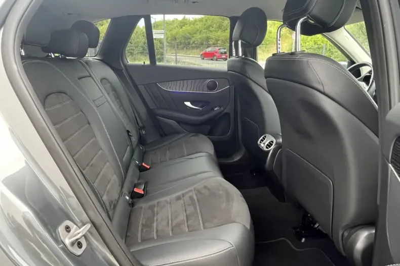 Mercedes-Benz GLC 200 (Clasa GLC) din 2022 cu 23.000 km - oferta MER193589 - foto 14