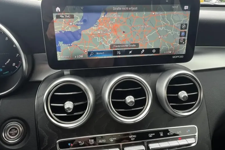 Mercedes-Benz GLC 200 (Clasa GLC) din 2022 cu 23.000 km - oferta MER193589 - foto 18