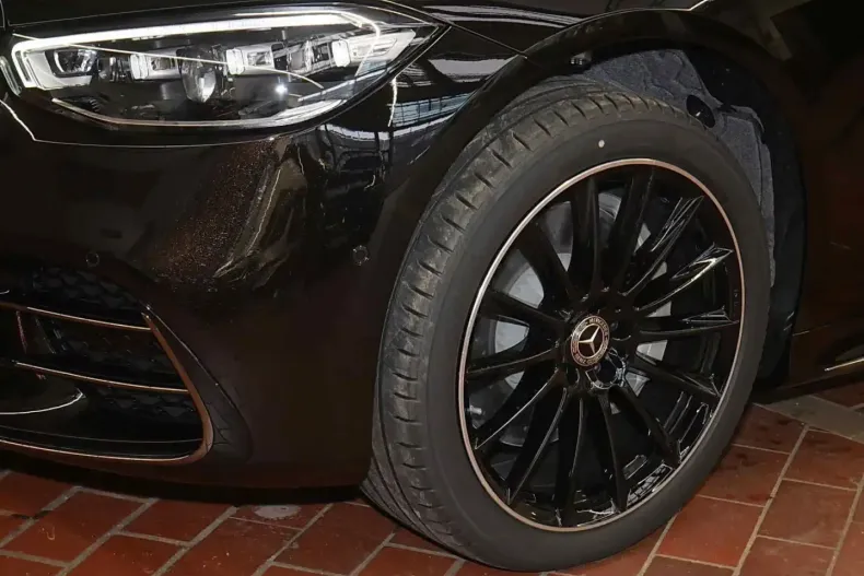 Mercedes-Benz S 400 (Clasa S) din 2023 cu 69.000 km - oferta MER193599 - foto 4