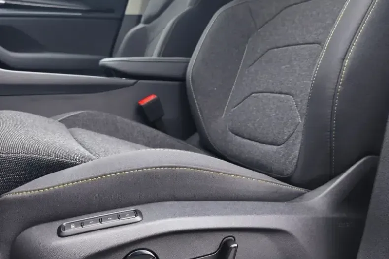 Skoda Kodiaq din 2026 cu 33 km - oferta SKO193602 - foto 23