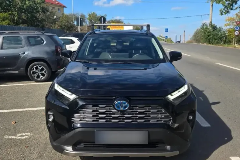 Toyota RAV4 din 2024 cu 51.000 km - oferta TOY193606 - foto 4