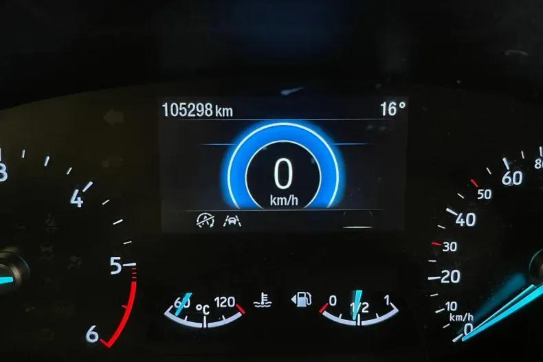 Ford Focus din 2021 cu 105.298 km - oferta FOR193612 - foto 27