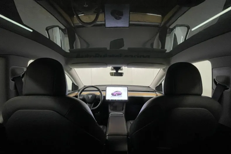 Tesla Model Y din 2022 cu 72.374 km - oferta TES193613 - foto 8