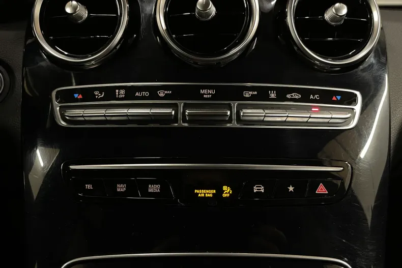 Mercedes-Benz GLC din 2021 cu 134.437 km - oferta MER193614 - foto 22