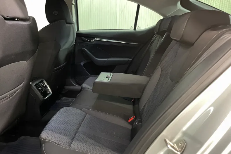 Skoda Octavia din 2020 cu 104.037 km - oferta SKO193616 - foto 12