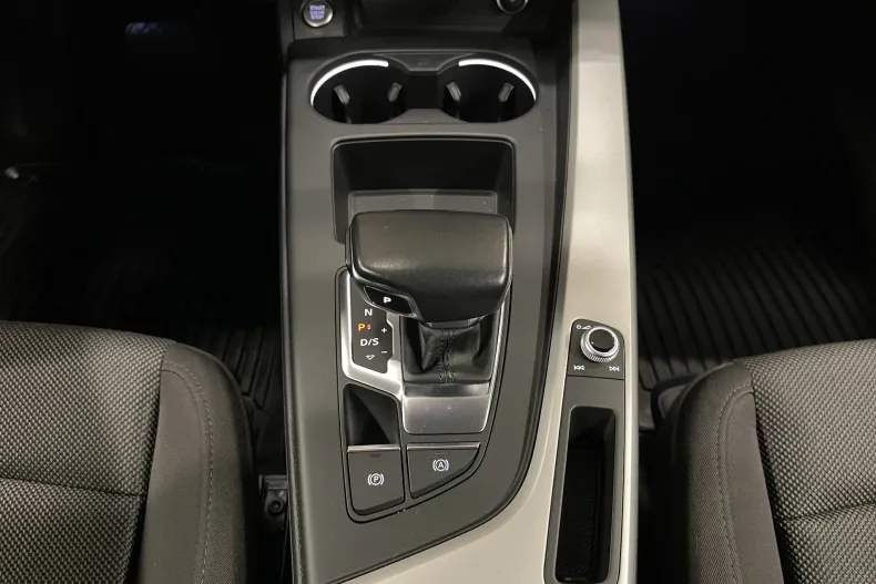 Audi A4 din 2021 cu 142.763 km - oferta AUD193618 - foto 21