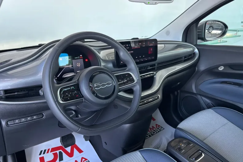 Fiat 500e din 2022 cu 8.656 km - oferta FIA193631 - foto 8