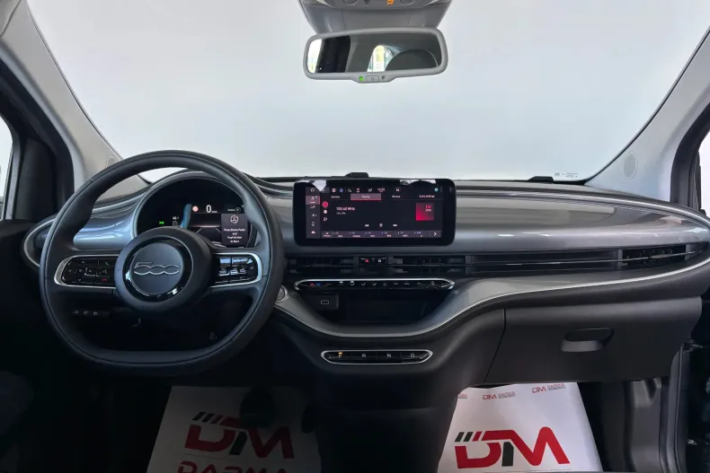 Fiat 500e din 2022 cu 8.656 km - oferta FIA193631 - foto 10