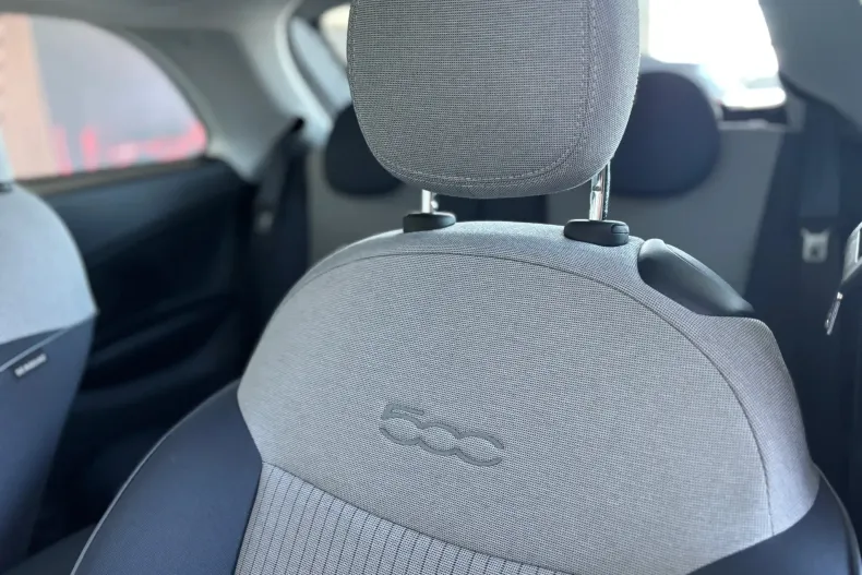 Fiat 500e din 2022 cu 8.656 km - oferta FIA193631 - foto 17