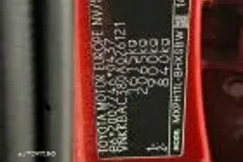 Toyota Yaris din 2020 cu 59.558 km - oferta TOY193633 - foto 9