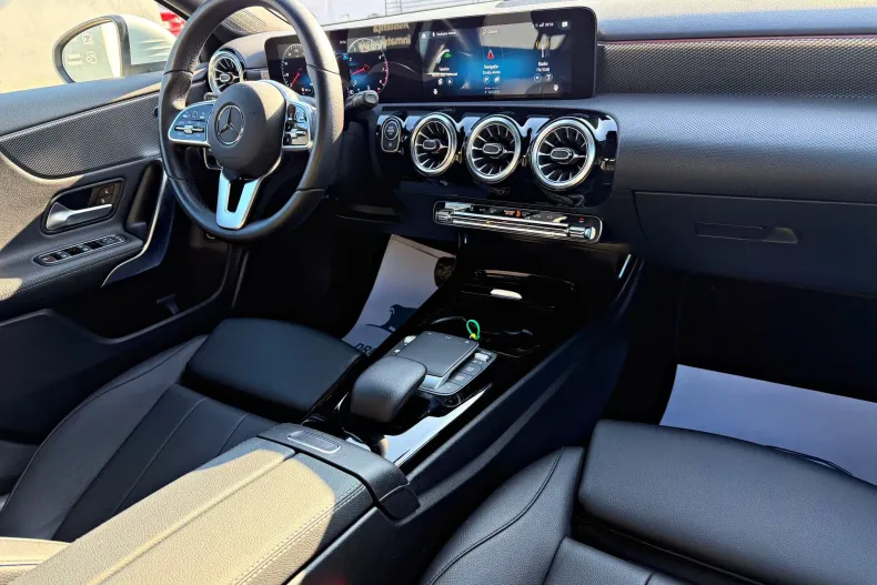 Mercedes-Benz A 180 (Clasa A) din 2021 cu 89.000 km - oferta MER193696 - foto 15