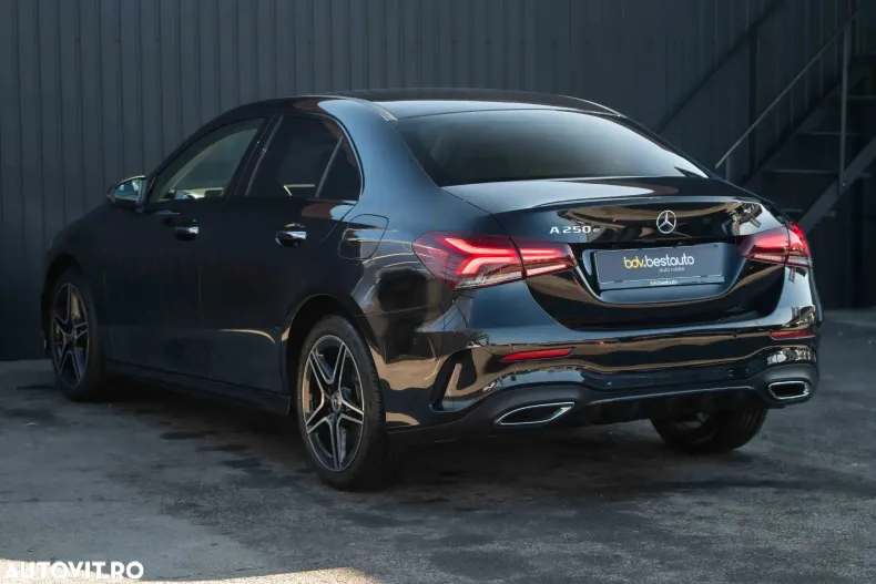 Mercedes-Benz A 250 (Clasa A) din 2022 cu 51.734 km - oferta MER193710 - foto 22