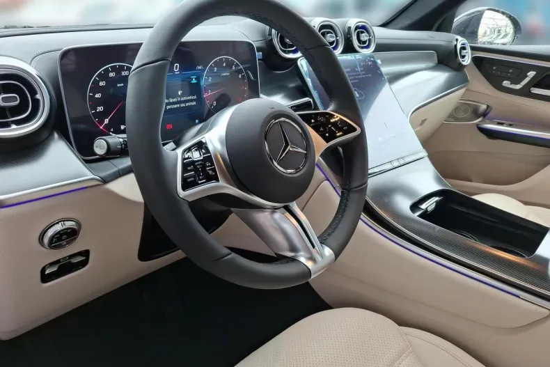 Mercedes-Benz GLC din 2026 cu 5.000 km - oferta MER193711 - foto 16