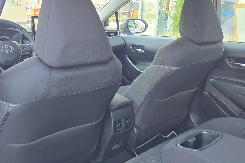 Toyota Corolla din 2025 cu 2.626 km - oferta TOY193723 - foto 18