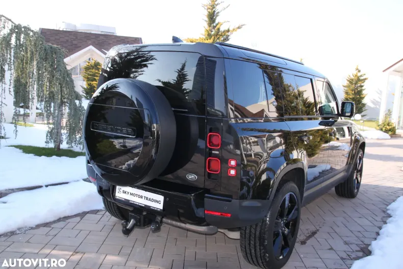 Land Rover Defender din 2023 cu 44.000 km - oferta LAN193815 - foto 2