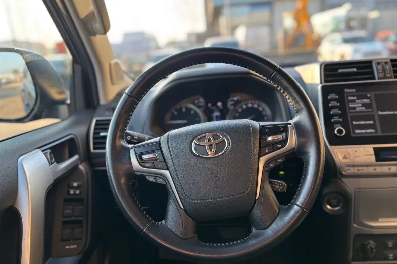 Toyota Land Cruiser din 2022 cu 117.000 km - oferta TOY193819 - foto 21