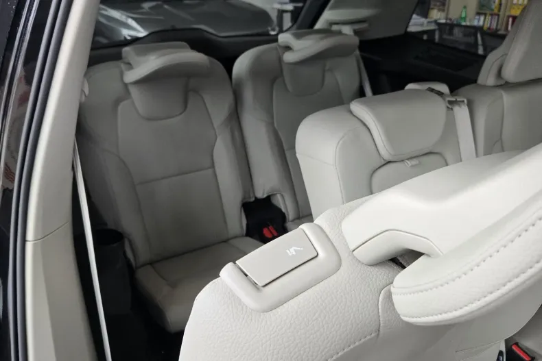 Volvo XC90 din 2023 cu 74.226 km - oferta VOL193853 - foto 5