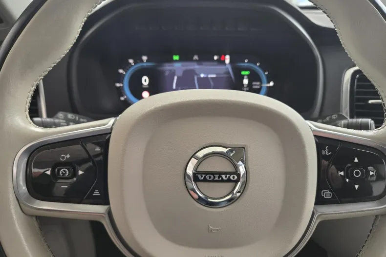 Volvo XC90 din 2023 cu 74.226 km - oferta VOL193853 - foto 18