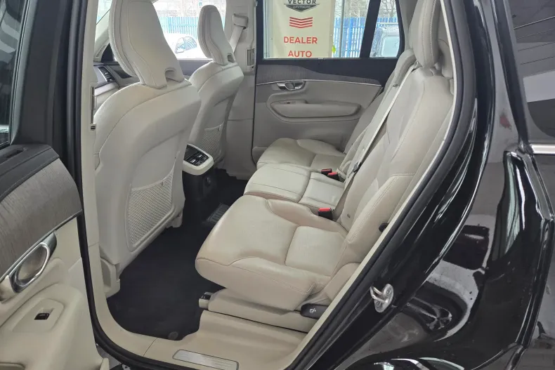Volvo XC90 din 2023 cu 74.226 km - oferta VOL193853 - foto 23