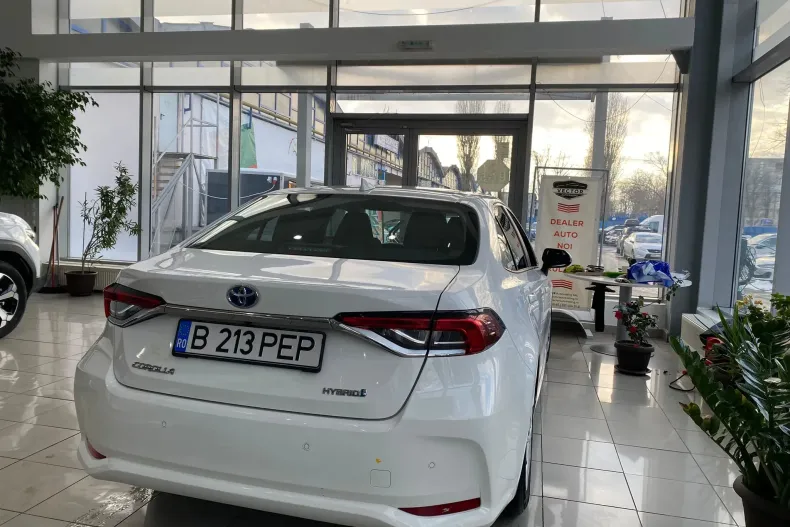 Toyota Corolla din 2021 cu 74.269 km - oferta TOY193854 - foto 6
