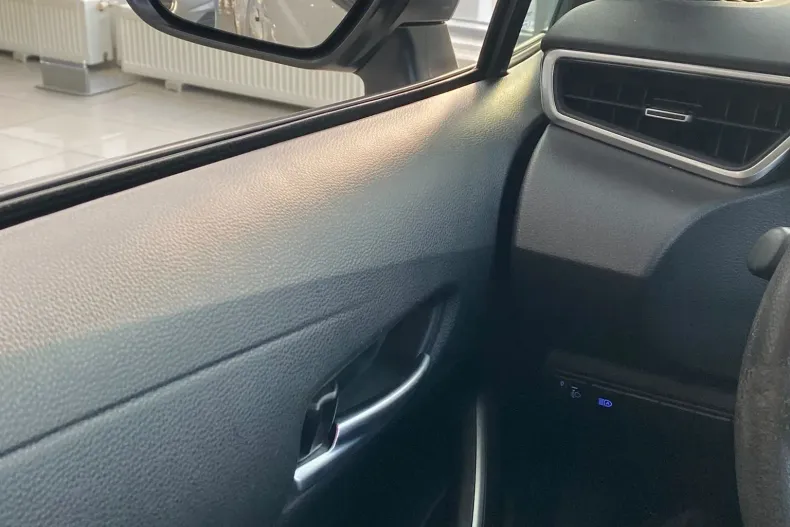 Toyota Corolla din 2021 cu 74.269 km - oferta TOY193854 - foto 8