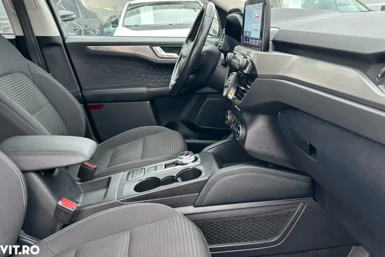 Ford Kuga din 2020 cu 100.695 km - oferta FOR193855 - foto 6