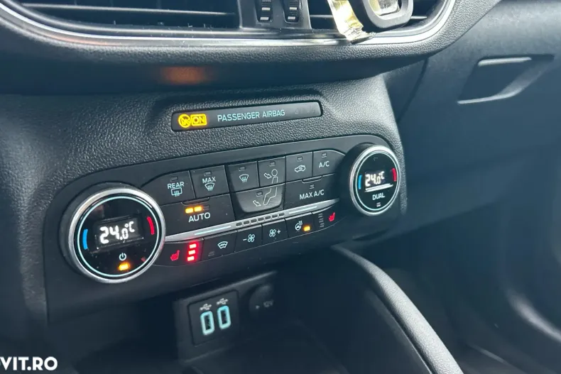 Ford Kuga din 2020 cu 100.695 km - oferta FOR193855 - foto 11