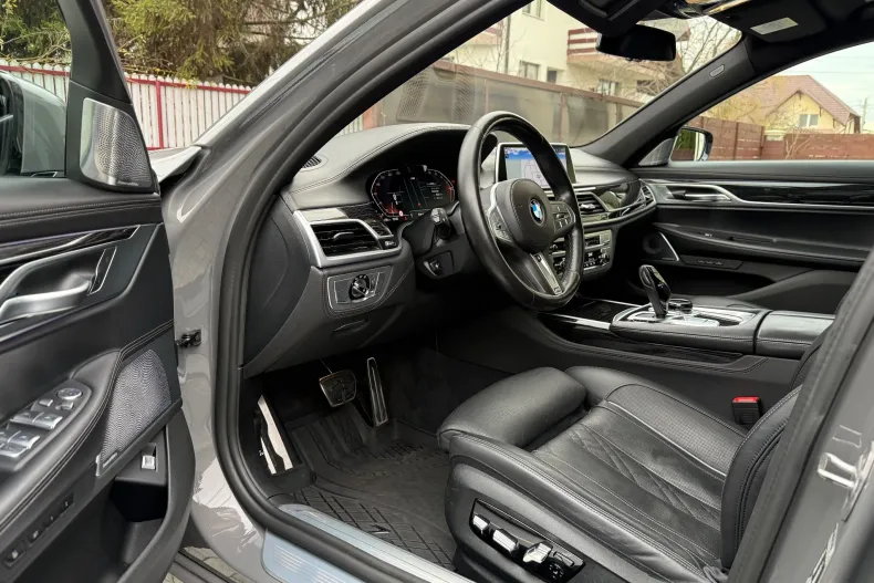 BMW 730d (Seria 7) din 2021 cu 45.509 km - oferta BMW193856 - foto 3