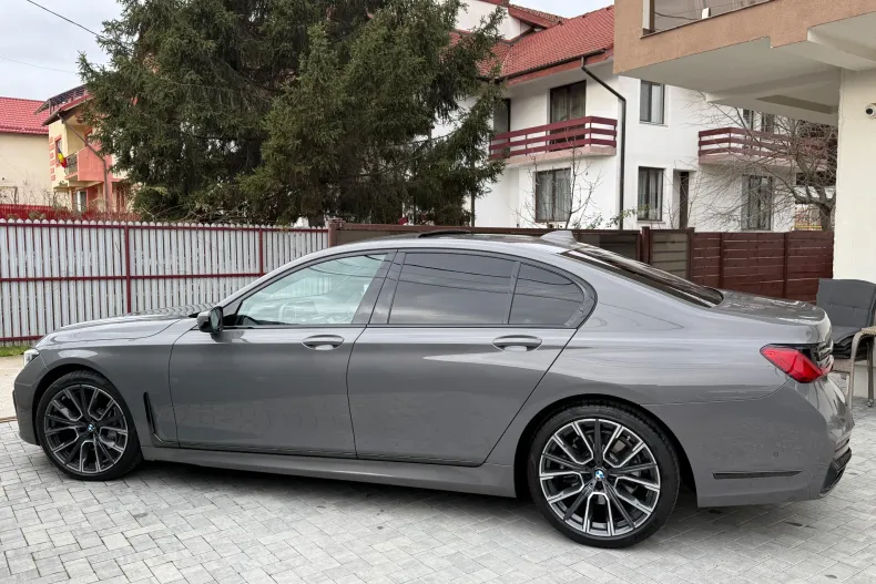 BMW 730d (Seria 7) din 2021 cu 45.509 km - oferta BMW193856 - foto 10